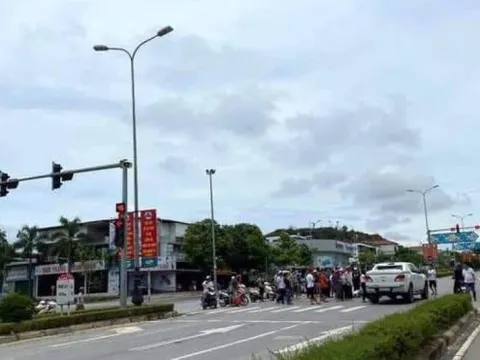 Lào Cai: Khởi tố nữ cán bộ Thanh tra cầm lái ô tô vượt đèn đỏ, tông chết người