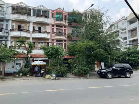 Khám nhà nguyên chánh văn phòng thành ủy TPHCM Phạm Văn Thông