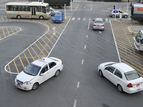 Đề xuất 3 trường hợp phải "học lại" và "thi lại" giấy phép lái xe
