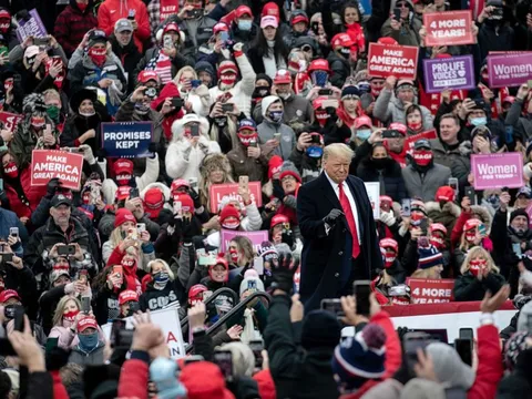 Mẹ bầu cho ông Trump, con từ mặt: Chuyện gia đình chia rẽ, huynh đệ 'tương tàn' do bầu cử Mỹ