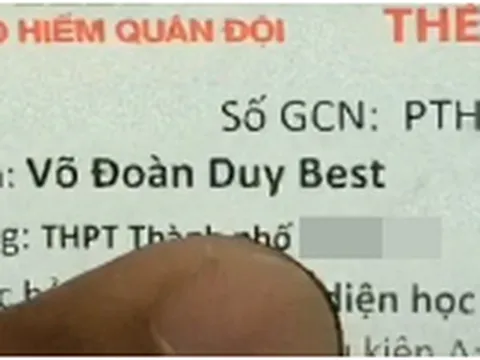 Được bố mẹ đặt cho cái tên siêu độc có ghép cả chữ tiếng Anh, cậu học sinh khổ sở vì suốt ngày bị bạn bè hỏi: 'Có thật không?'