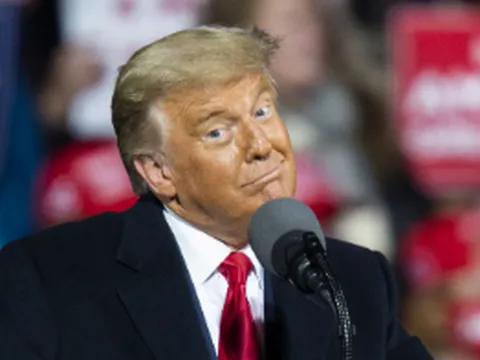 Về hưu, ông Trump có thể kiếm được những khoản kếch xù nhờ nắm giữ các bí mật trị giá hàng tỷ USD?