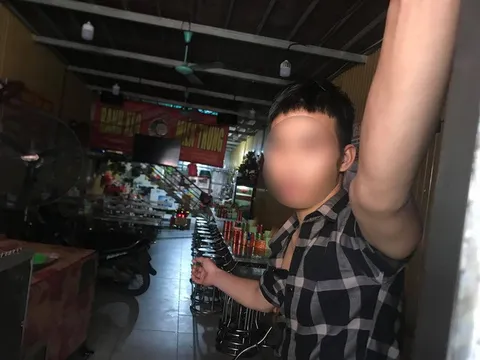 Anh trai nhân viên 15 tuổi nghi bị chủ quán bánh xèo bạo hành dã man ở Bắc Ninh: 'Tôi rất xót xa!'