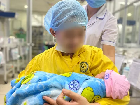 Kỳ tích cứu sống 2 mẹ con sản phụ trẻ mang thai 30 tuần bị tai nạn nghiêm trọng gần như chết não