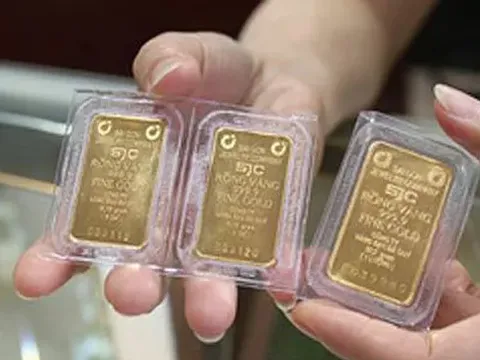 Giá vàng trong nước phiên đầu tuần tiếp tục giảm