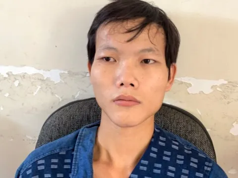 Nam thanh niên ép bé gái 9 tuổi gửi ảnh khỏa thân qua zalo rồi cho nhiều người xem