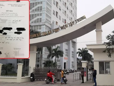 Nghe điện thoại ngoài hành lang, nữ sinh bị đuổi ra khỏi ký túc xá