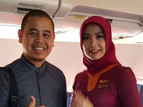 Con trai nữ tiếp viên hàng không thiệt mạng trong vụ máy bay rơi ở Indonesia: 'Con không ngờ đó là mẹ'