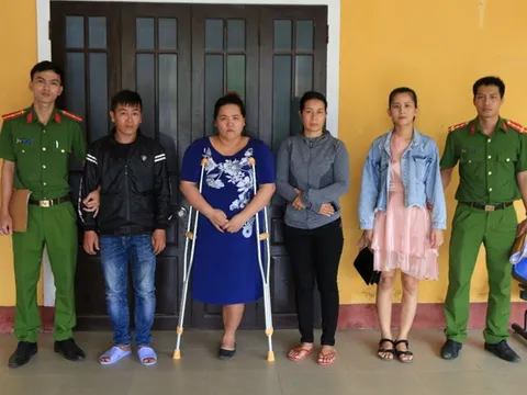 Thông tin mới nhất vụ lột đồ, đánh ghen kinh hoàng ở Huế