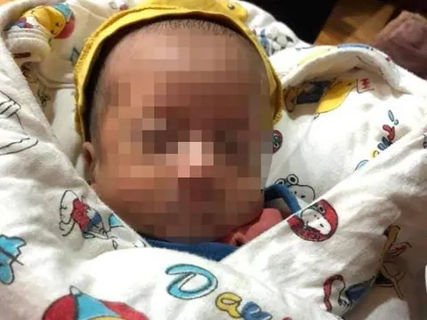 Hơn một tháng, phát hiện 3 trẻ bị bỏ rơi trước cổng một ngôi chùa ở Hải Phòng
