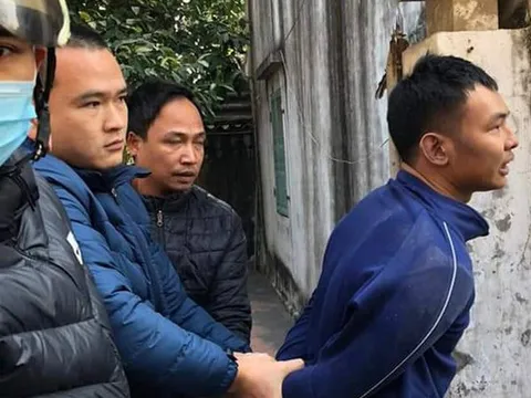 Bắt giữ nam thanh niên cầm dao khống chế nhân viên tiệm vàng cướp 100 triệu đồng