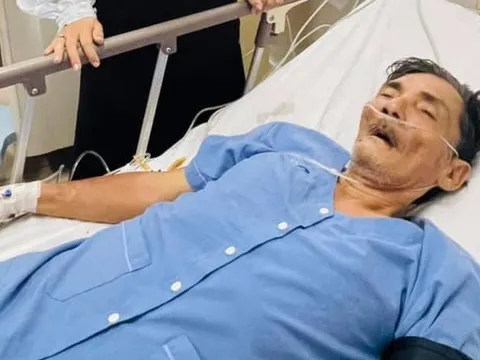 Người thân Thương Tín đón xe gấp vào Sài Gòn khi hay tin nam diễn viên bị đột quỵ