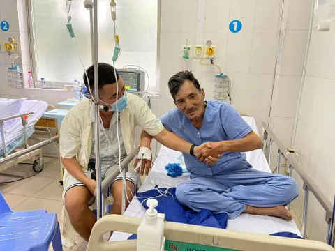 Thương Tín dần khỏe sau đột quỵ, gia đình xem xét dùng tiền hỗ trợ mua bảo hiểm cho con gái