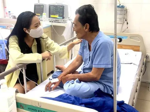 NS Thương Tín có thể ngồi dậy chuyện trò với đồng nghiệp, Trịnh Kim Chi tiết lộ bệnh tình