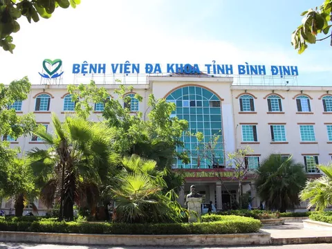 Thanh niên nghiện ma túy dùng dao sát hại người yêu rồi tự sát bất thành