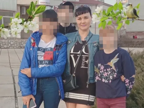 Đòi chia tay, cô vợ bị gã chồng ích kỷ đâm chết ngay trước mặt các con