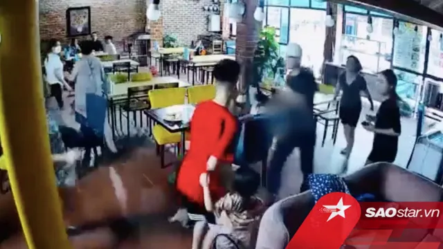 Xuất hiện thêm một clip ghi lại cảnh chồng cũ Hoàng Yến cầm dao truy đuổi nữ diễn viên sau cú đấm
