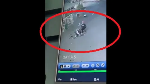 Thêm clip, hình ảnh về người đàn ông được cho là xe ôm chở nam sinh mất tích rời khỏi bến xe Miền Đông