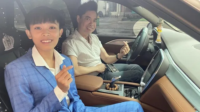Ban tổ chức đêm nhạc không gọi Hồ Văn Cường là ca sĩ, bất ngờ với danh xưng đặc biệt