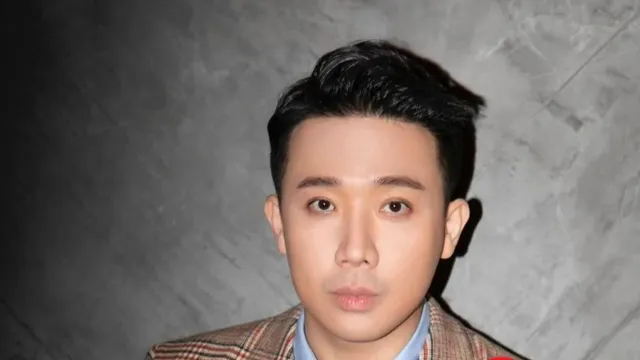 Chưa rõ thực hư ồn ào quỵt tiền, khán giả đã tràn vào 'nhà' nam diễn viên Vbiz để 'tấn công'