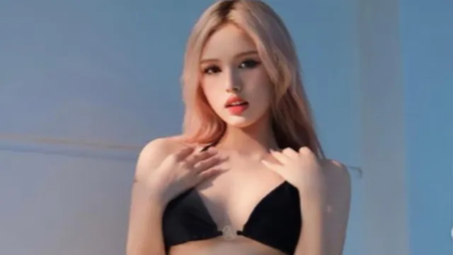 Xoài Non khoe ảnh bikini mướt mắt, danh tính người chụp khiến netizen 'há hốc mồm'