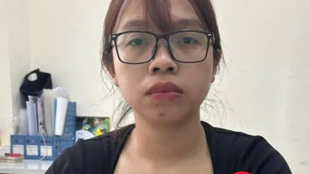 Thấy cô gái trẻ có biểu hiện nghi vấn, công an kiểm tra phát hiện danh tính gây sốc