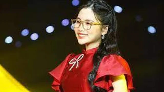 Hậu bị hack kênh Youtube, Phương Mỹ Chi 'vỡ òa' đón nhận tin vui