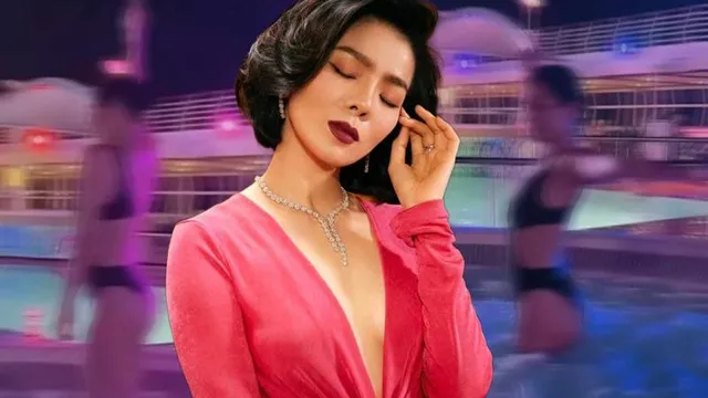 Lệ Quyên gây 'bỏng mắt' khi diện bikini lắc lư theo nhạc giữa hồ bơi