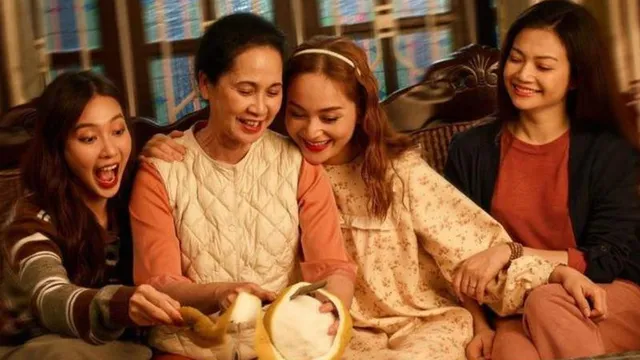 Gia Đình Mình Vui Bất Thình Lình lộ kết thúc viên mãn trước thềm tập cuối