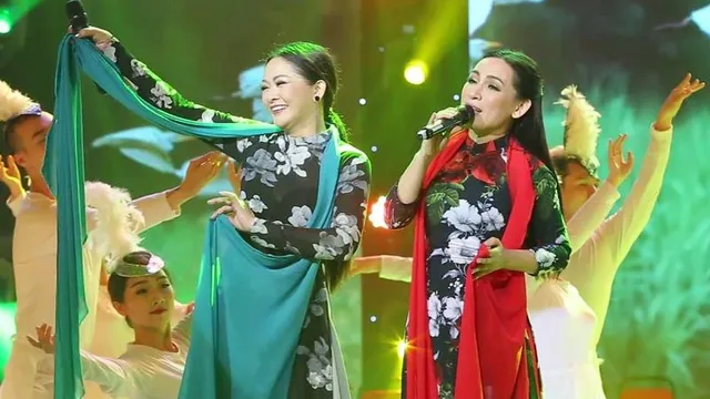 Dân mạng bồi hồi khi nghe lại bản song ca giữa Như Quỳnh - Phi Nhung