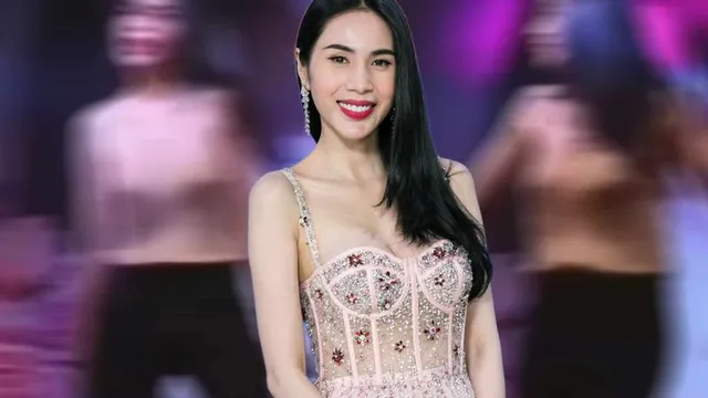 Ca sĩ Thủy Tiên bị đào clip nhạy cảm trên sân khấu, dân mạng ngao ngán khi xem