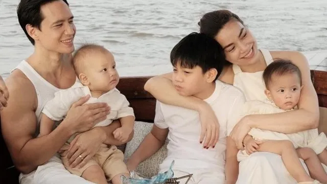 Hồ Ngọc Hà tiết lộ mối quan hệ Kim Lý và Subeo, lý do nhóc tỳ ít xuất hiện trong các bức hình gia đình?