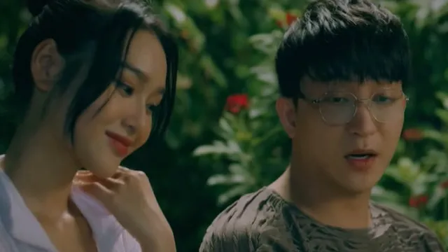 Chúng Ta Của 8 Năm Sau tập 19: 'Tiểu tam' mang đến cho Tùng 1 lời đề nghị béo bở