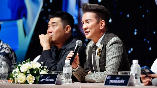 Đàm Vĩnh Hưng: 'Có những cuộc tình nếu ráng sẽ đứt một cách không còn đẹp'