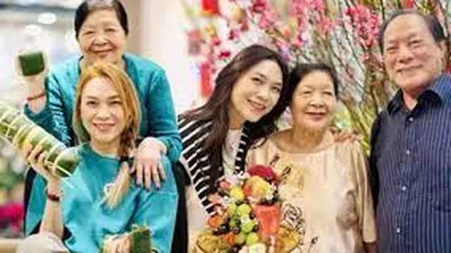 Mỹ Tâm bật khóc vì chưa làm được điều này cho ba mẹ