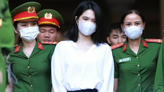 Người mẫu Ngọc Trinh được hưởng án treo