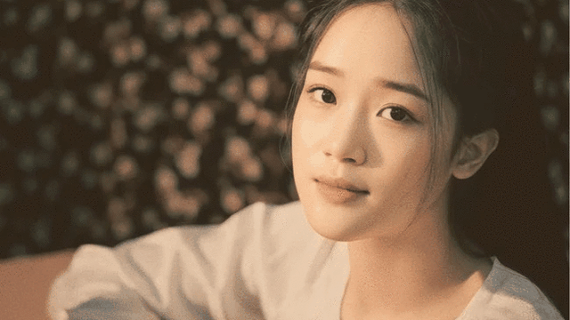 Nữ chính gây bão của phim Đào, Phở và Piano: Sinh năm 2003, đời thường đẹp động lòng người
