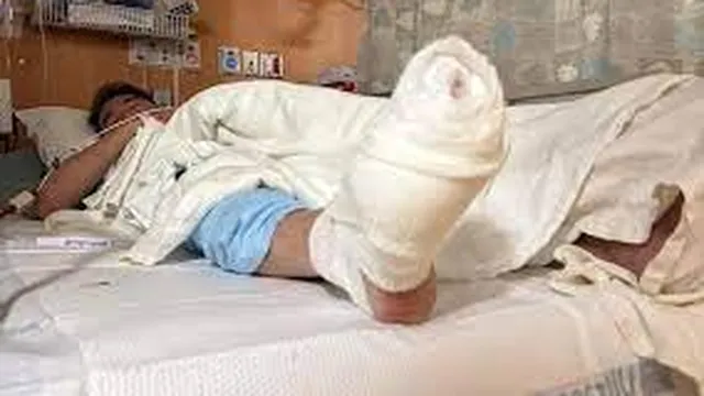 Đàm Vĩnh Hưng thông báo gặp tai nạn ở Mỹ, phải tạm hoãn liveshow