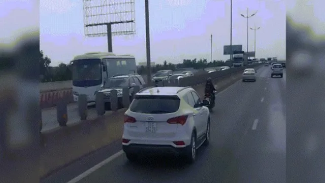 Clip: Ninja Việt Nam mãi đỉnh, đi trên đường cao tốc như chỗ không người