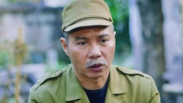 Bà xã NSND Công Lý lên tiếng khi bị nói ép chồng đóng phim