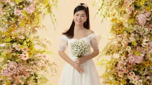 Cát Phượng sang Mỹ gặp 'nửa kia', ấn định thời gian tổ chức lễ cưới