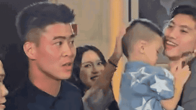 Doãn Hải My có hành động 'xin vía' của con trai Duy Mạnh - Quỳnh Anh cực dễ thương