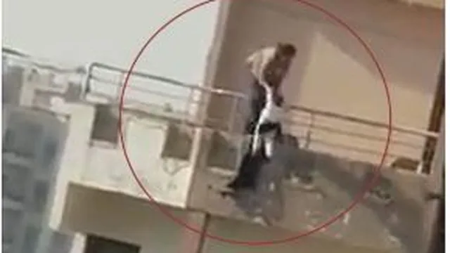 Mẹ thẳng tay ném con gái 2 tuổi từ tầng 6 rồi nhảy theo sau, nguyên nhân khiến nhiều người ngán ngẩm